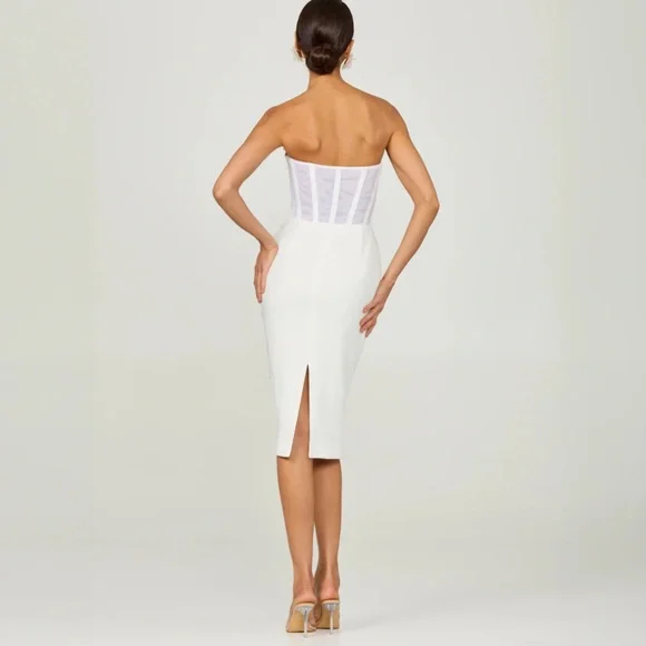 HELSI Kaia Floral Appliqué Strapless Dress - Picture 4 of 8